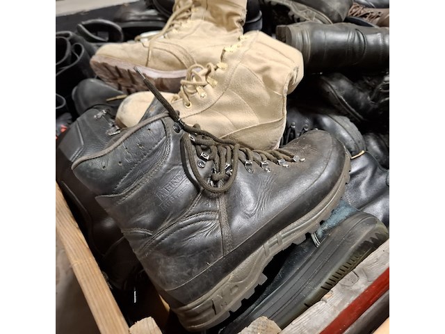 Partij schoenen defensie, meindl /lowa /defensie/haix - afbeelding 2 van  14