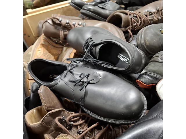 Partij schoenen defensie, meindl /lowa /defensie/haix - afbeelding 11 van  14