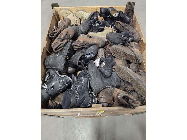 Partij schoenen in diverse soorten en maten, meindl / lowa / haix - afbeelding 5 van  7