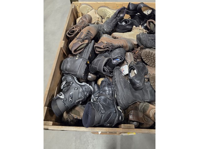 Partij schoenen in diverse soorten en maten, meindl / lowa / haix - afbeelding 7 van  7