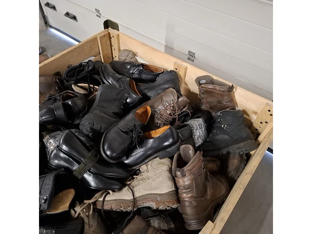 Partij schoenen in diverse soorten en maten, meindl / lowa / haix - afbeelding 4 van  4