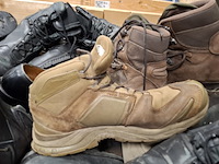 Partij schoenen , o.a. meindl, haix, loa - afbeelding 2 van  7