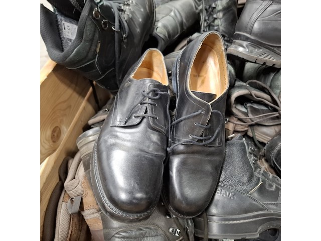 Partij schoenen , o.a. meindl, haix, loa - afbeelding 5 van  7