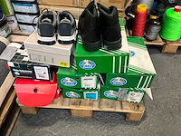 Partij schoenen - afbeelding 5 van  12