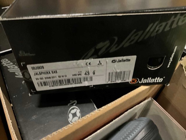 Partij schoenen - afbeelding 4 van  8