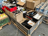 Partij schoenen - afbeelding 1 van  7