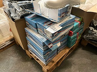 Partij schoenen - afbeelding 2 van  2