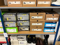 Partij schoenen - afbeelding 11 van  12