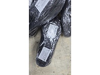 Partij schoenen - afbeelding 6 van  8