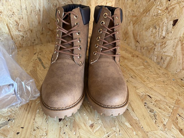 Partij schoenen - afbeelding 2 van  4