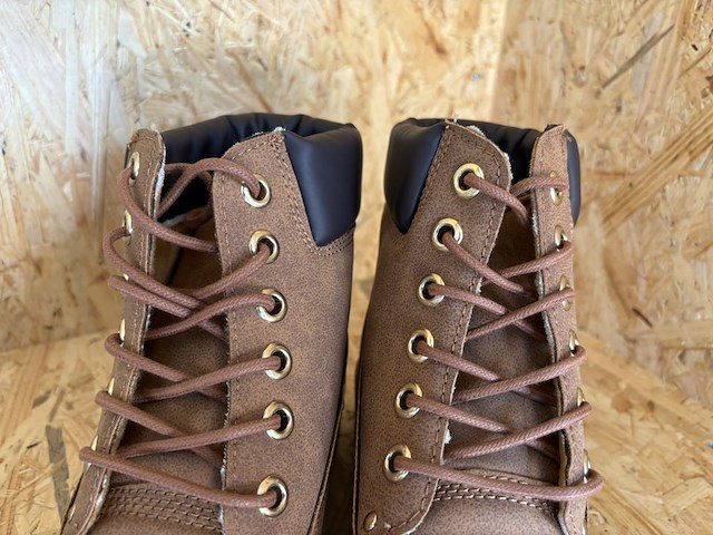 Partij schoenen - afbeelding 3 van  4
