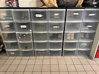 Partij schoenenkasten met inhoud - afbeelding 2 van  3