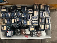 Partij schoenpoets, schoencrème, schoensmeer - afbeelding 9 van  9