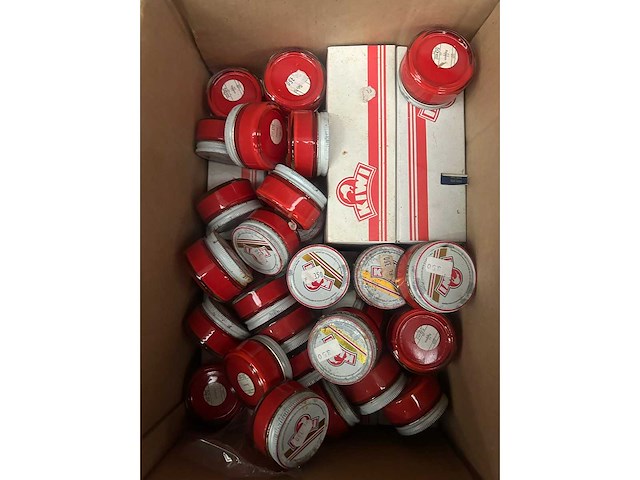 Partij schoenpoets, schoencrème, schoensmeer - afbeelding 4 van  6