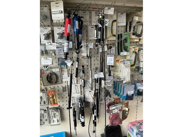 Partij schokbrekers, gasveren en oploopremdempers (30x) - afbeelding 7 van  14