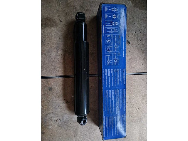 Partij schokbrekers voor usa voertuigen - afbeelding 11 van  29