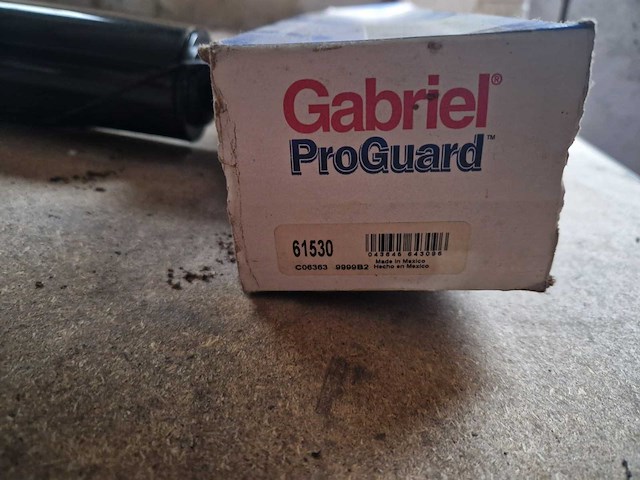 Partij schokbrekers voor usa voertuigen - afbeelding 13 van  29