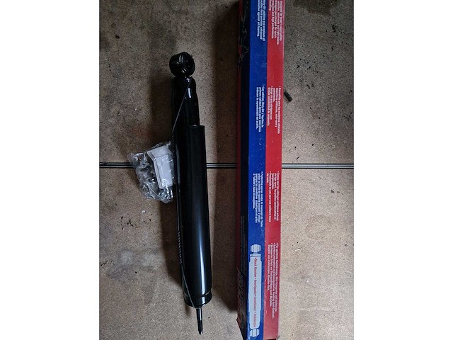 Partij schokbrekers voor usa voertuigen - afbeelding 12 van  29