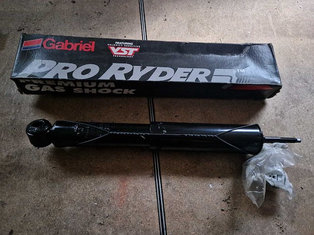 Partij schokbrekers voor usa voertuigen - afbeelding 28 van  29