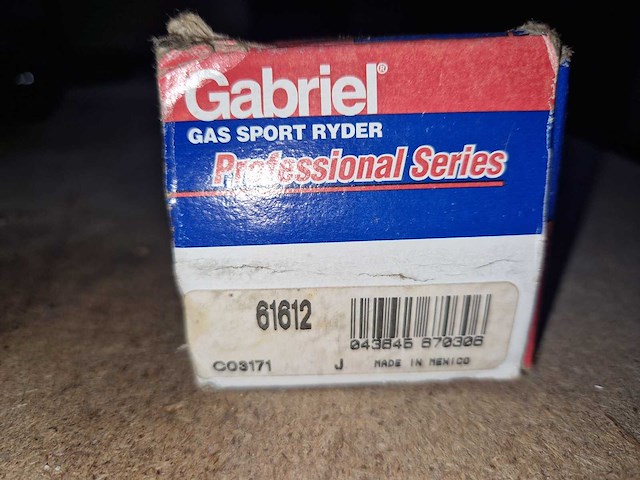 Partij schokbrekers voor usa voertuigen - afbeelding 29 van  29