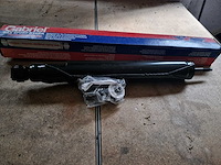 Partij schokbrekers voor usa voertuigen - afbeelding 2 van  20