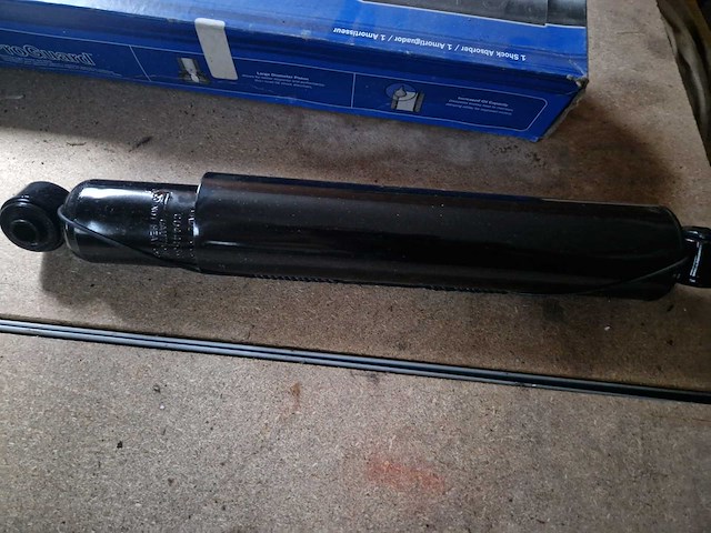 Partij schokbrekers voor usa voertuigen - afbeelding 4 van  20