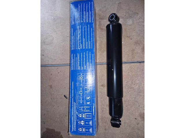 Partij schokbrekers voor usa voertuigen - afbeelding 8 van  20