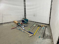 Partij schoonmaak artikelen - afbeelding 1 van  6