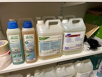 Partij schoonmaak artikelen - afbeelding 3 van  27