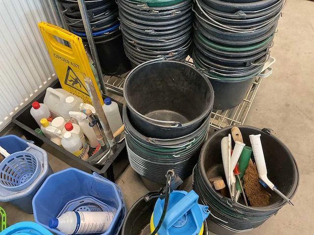 Partij schoonmaak artikelen - afbeelding 6 van  7