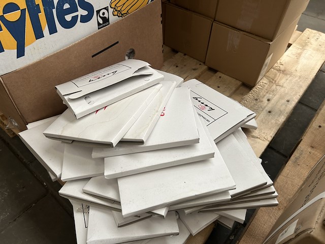 Partij schoonmaakartikelen w.o. afwasborstels - afbeelding 4 van  8