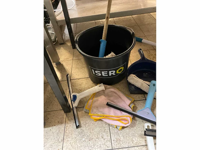 Partij schoonmaakartikelen - afbeelding 3 van  6