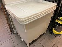 Partij schoonmaakbenodigdheden - afbeelding 6 van  10