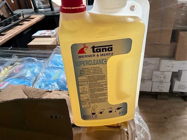 Partij schoonmaakmiddel - afbeelding 14 van  15