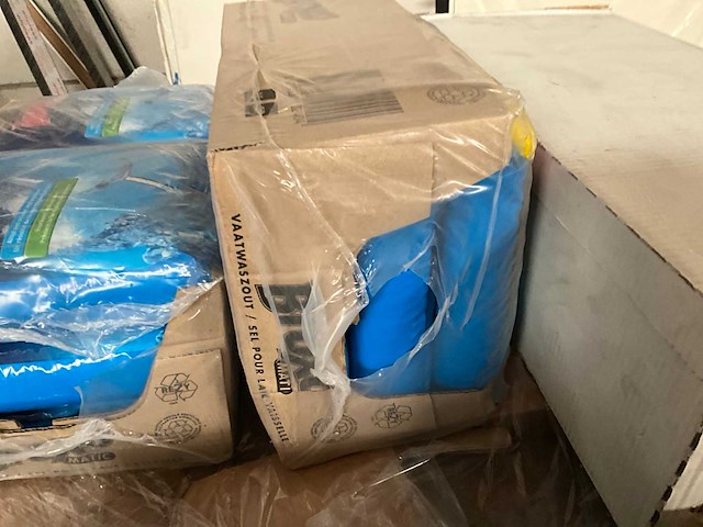 Partij schoonmaakmiddel - afbeelding 13 van  13