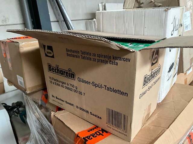 Partij schoonmaakmiddel - afbeelding 3 van  25