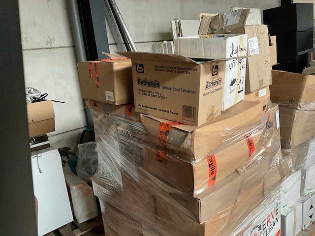 Partij schoonmaakmiddel - afbeelding 19 van  25