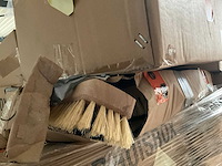 Partij schoonmaakmiddel - afbeelding 21 van  25