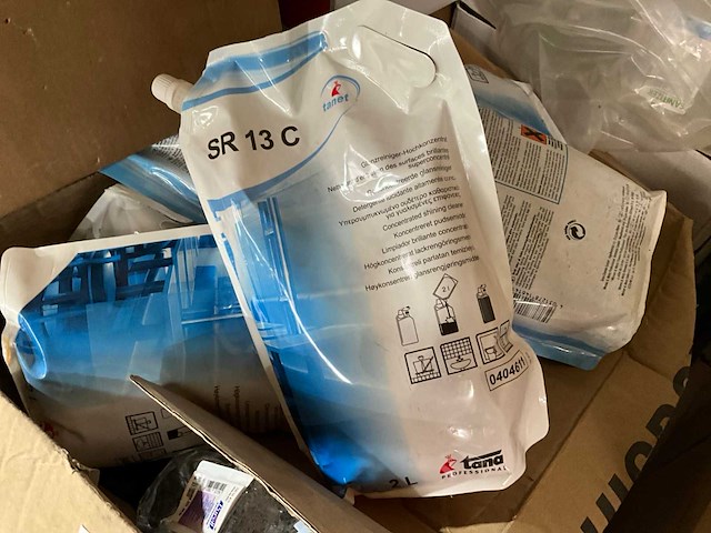 Partij schoonmaakmiddel - afbeelding 5 van  11