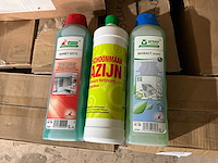 Partij schoonmaakmiddel - afbeelding 1 van  6