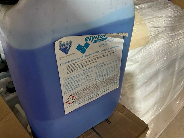 Partij schoonmaakmiddel - afbeelding 3 van  6