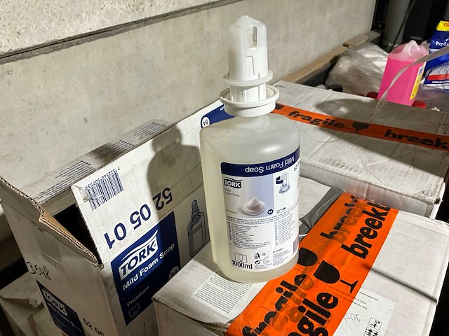 Partij schoonmaakmiddel - afbeelding 10 van  11