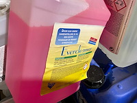 Partij schoonmaakmiddel - afbeelding 4 van  7