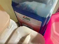 Partij schoonmaakmiddel - afbeelding 6 van  7