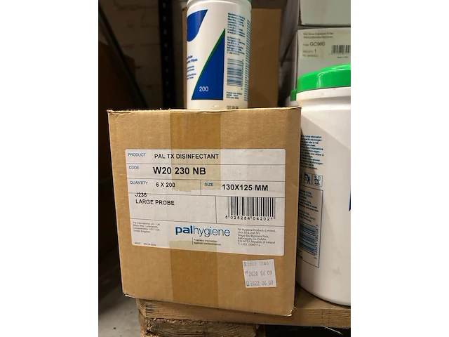 Partij schoonmaakmiddelen, hygiëneproducten en reinigingschemicaliën w.o. paltix, unox, jantex - afbeelding 3 van  8