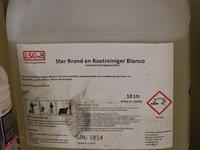 Partij schoonmaakmiddelen o.a. mos-en groenreiniger, brand & roetreiniger - afbeelding 3 van  5