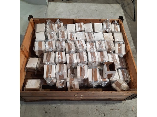 Partij schotkoppelingen, hydrotechnik - afbeelding 7 van  7