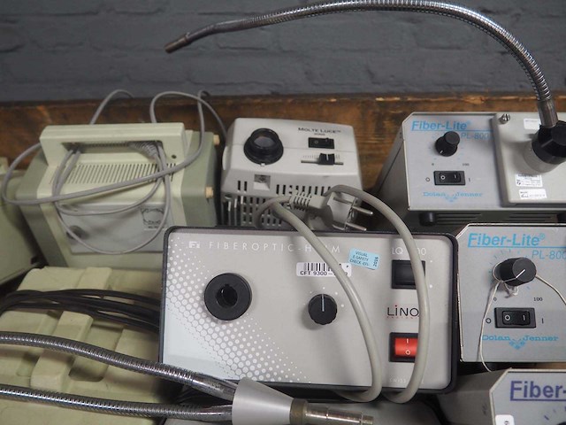 Partij schott, fiber-lite en andere koudlichtbronnen - afbeelding 6 van  8