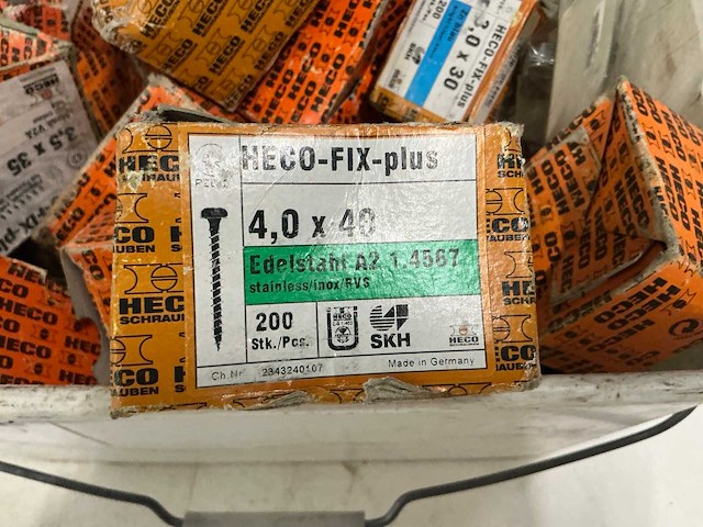 Partij schroef en bevestigingsmateriaal - afbeelding 4 van  5