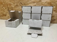 Partij schroeven en afdekdopjes (13x) - afbeelding 1 van  8